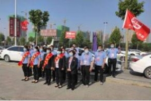 【萬(wàn)順叫車·全國(guó)交通安全反思日】警企一體，共同維護(hù)交通安全